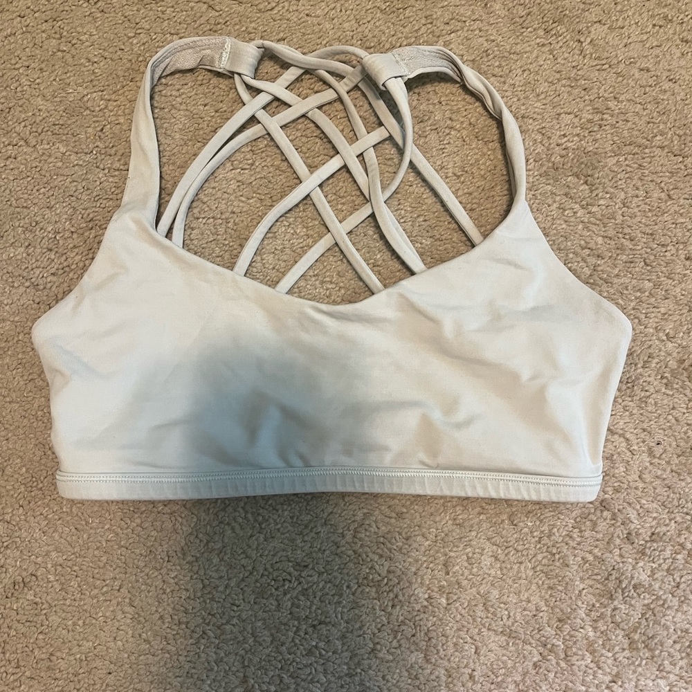 Lululemon sports bra